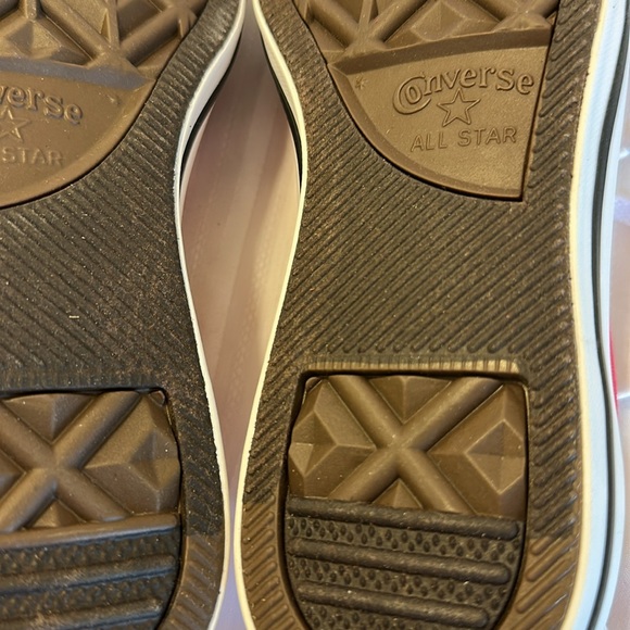 New Raspberry Pink Converse - Picture 6 of 7